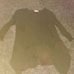 Pebble and Stone Black Asymmetrical 3/4 Sleeve Tunic